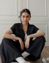 Soft Crinkle Fabric Cropped Shirt with Front Flap Pockets