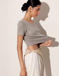Deep V Back Solid Slim Fit Padded Cropped Tee