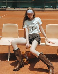【Lyra & Toby】Printed Lyra Short Sleeve Graphic Cropped Tee
