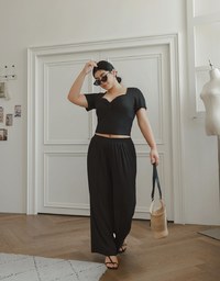 Twist Front Short Sleeve Cropped Top and Elastic Waist Relaxed Pants Setwear