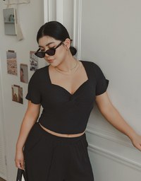 Twist Front Short Sleeve Cropped Top and Elastic Waist Relaxed Pants Setwear