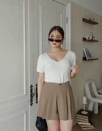 AIR SPACE Logo Embroidered V Neck Short Sleeve Knit Top