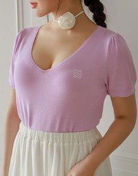 AIR SPACE Logo Embroidered V Neck Short Sleeve Knit Top