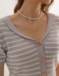 Cropped Knit Top with Striped Pattern and Sailor Collar