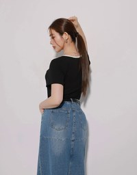 パイピング小花刺繍リブトップス