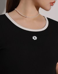 パイピング小花刺繍リブトップス