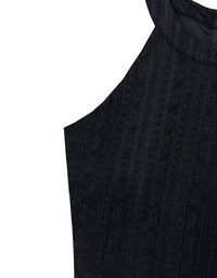 Lace Textured Halter Neck Sleeveless Padded Top