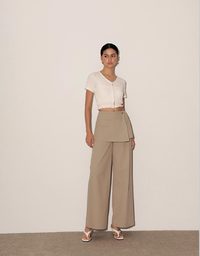Crinkle Texture Cropped Top with Ruffle Hem