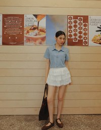Casual Collared Cropped Jeans Denim Shirt Jacket with Front Flap Pockets