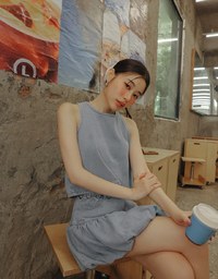 Washed Jeans Denim Sleeveless Cropped Vest Top