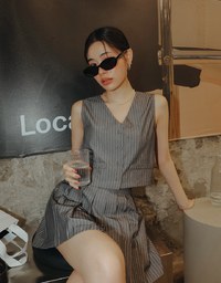 條紋西裝百褶短裙