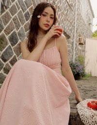 Embossed Texture Cinched Waist Padded Flowy Maxi Dress