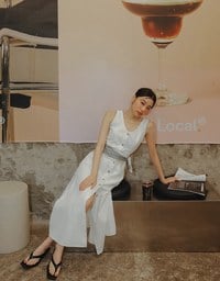 Sleeveless Button Front Maxi Dress with Pockets