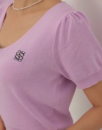AIR SPACE Logo Embroidered V Neck Short Sleeve Knit Top