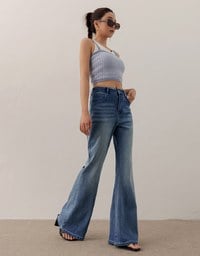 Checkered Texture Adjustable Strap Ribbed Knit Padded Crop Top