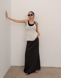 立体模様フリル×細ストラップニットキャミ