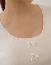 Fitted Knit Crop Top with Ribbon Bow Accent