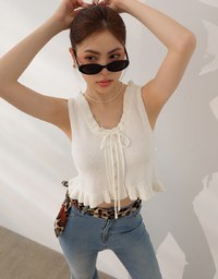 Ruffled Neckline Sleeveless Knit Vest Top with Button Trim