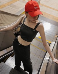 メタルボタンショルダータンクトップ