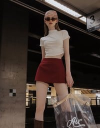 立領短袖側抓皺短版上衣