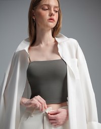 【Stain Resistant】Basic Spaghetti Strap Fitted Crop Cami Top