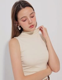 ソフトストレッチハイネックフィットベスト