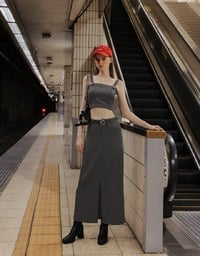 ベルト付きハイウエストスリットロングスカート