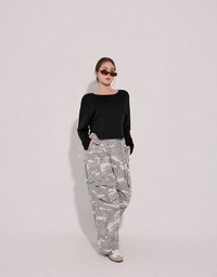 Drawstring Waist Wide Leg Cargo Pants (Camo Print/Leopard Print)