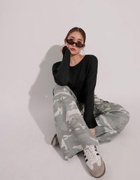 Drawstring Waist Wide Leg Cargo Pants (Camo Print/Leopard Print)