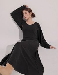 Sleeveless Knit Maxi Dress and Detachable Sleeve Cardigan Set Wear