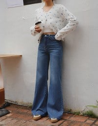 【Ling Cheng Design】Classic Crew Neck Buttoned Knit Cardigan