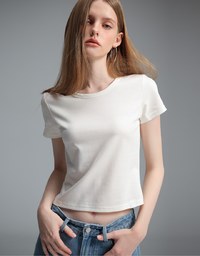 【Stain Resistant】Simple Basic Crew Neck Fitted Crop Tee