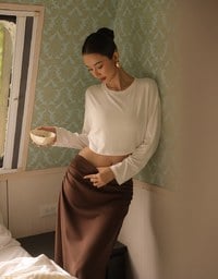 Basic Crew Neck Knit Fitted Long Sleeve Crop Top