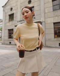 【Ling Cheng Design】Mock Neck Short Sleeve Fitted Ribbed Knit Top