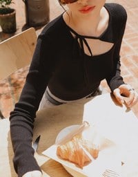 【Ling Cheng Design】Asymmetric Front Tie Knit Long Sleeve Top