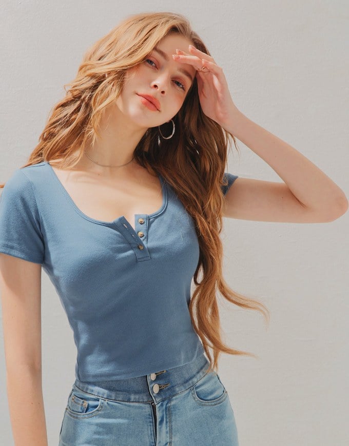 Vintage Round Neck Knit Top