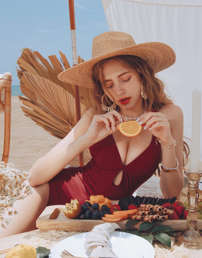 【SLIMMING】Halter Hollow Waist Trainer Sculpting Swimsuit Push Up Bra Padded