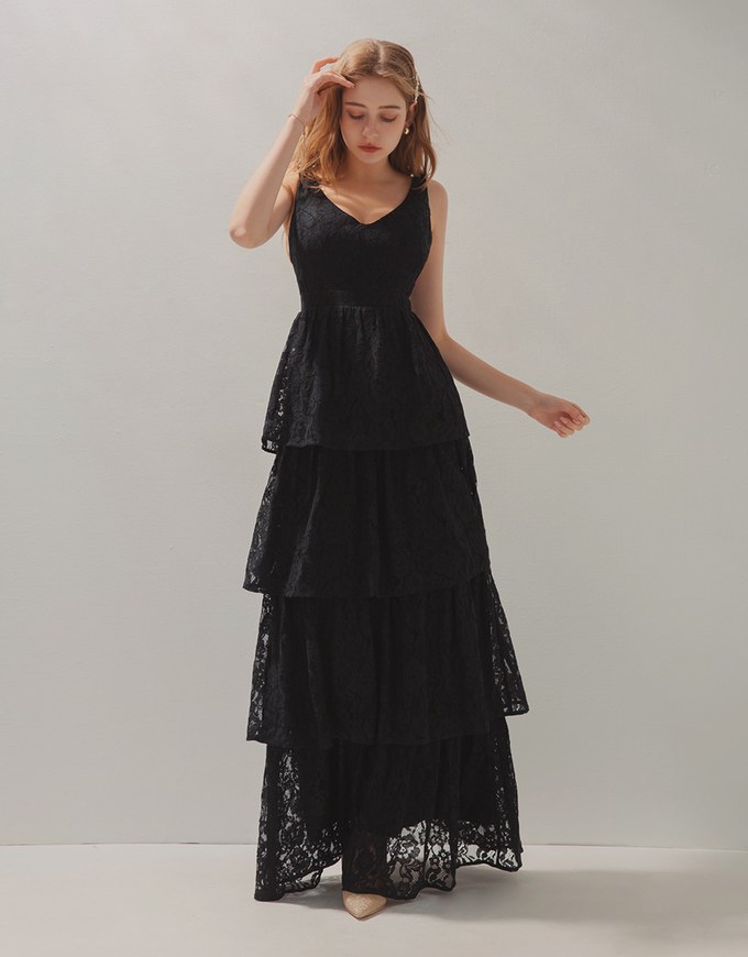 Delicate Lace Tiered Gown (With Sewn-In Paddings)