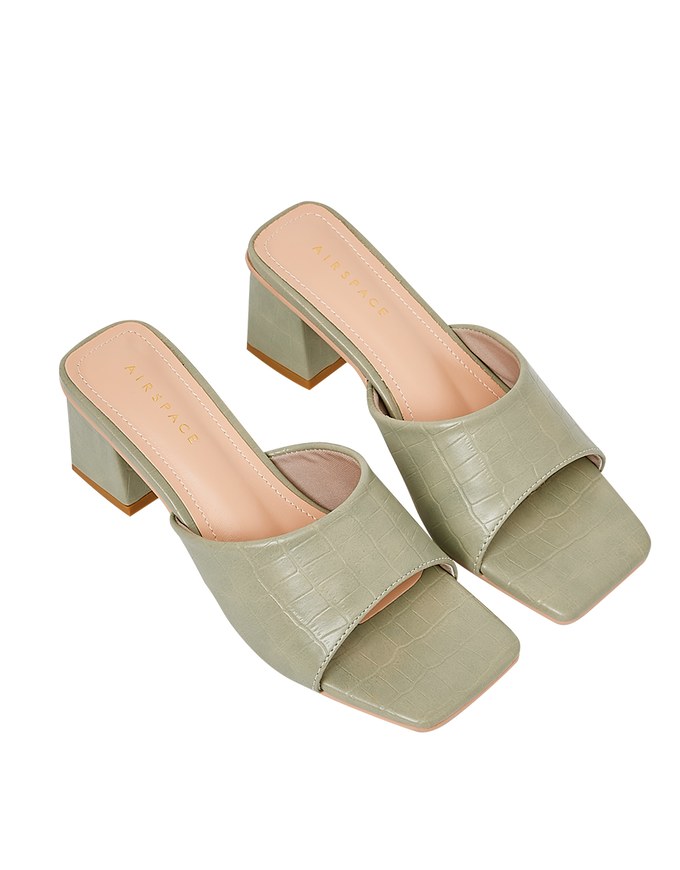 Retro Block-Heeled Sandals