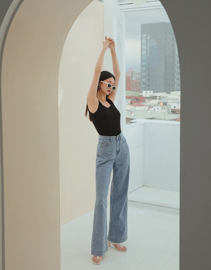 Minimal Textured Tank Top