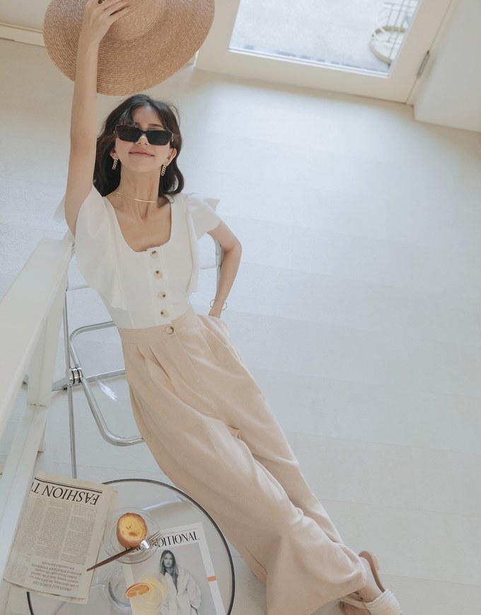 Frill Sleeves Hollowed-Back Jumpsuit