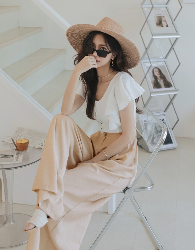 Frill Sleeves Hollowed-Back Jumpsuit
