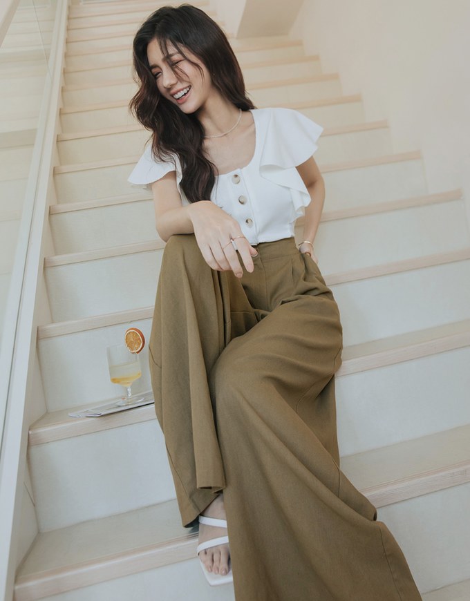 Frill Sleeves Hollowed-Back Jumpsuit