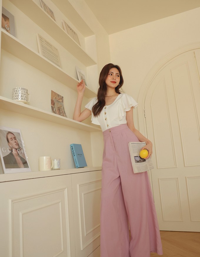 Frill Sleeves Hollowed-Back Jumpsuit