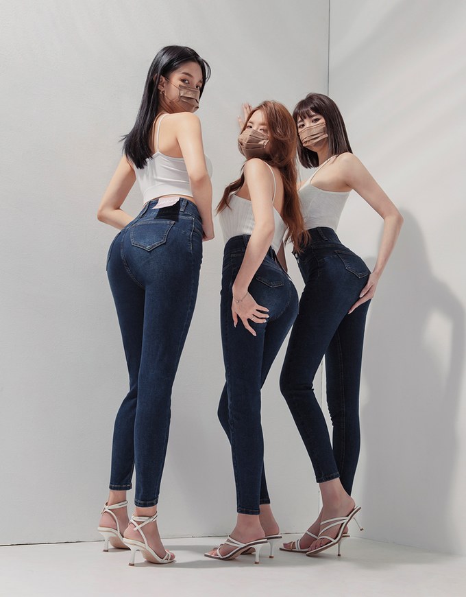 Petite Girl- No Filter Shape-Up Slimming Skinny-Fit Denim Jeans Pants 2.0 (With Butt Padding)