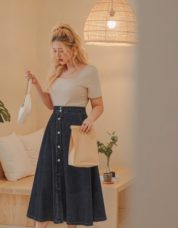 A-Line Buttoned Demin Midi Skirt