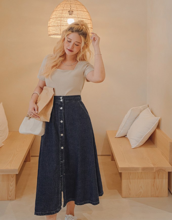 A-Line Buttoned Demin Midi Skirt