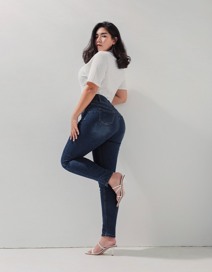 No Filter Shape-Up Slimming Skinny-Fit Denim Jeans Pants 2.0 (With Butt Padding)
