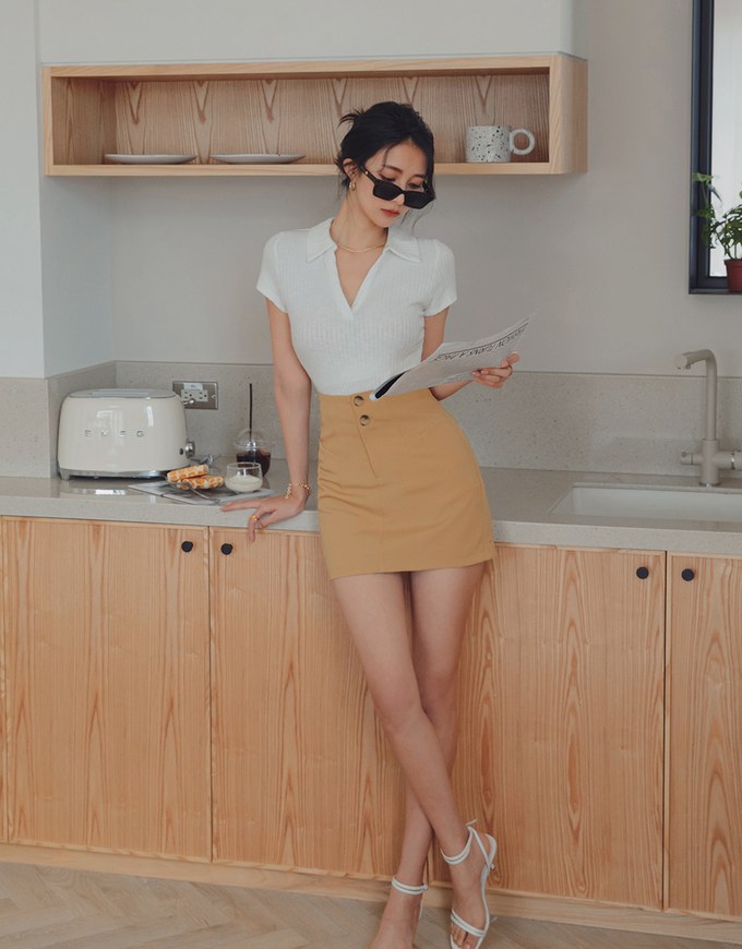 360° High Waisted Button Pleated Skort