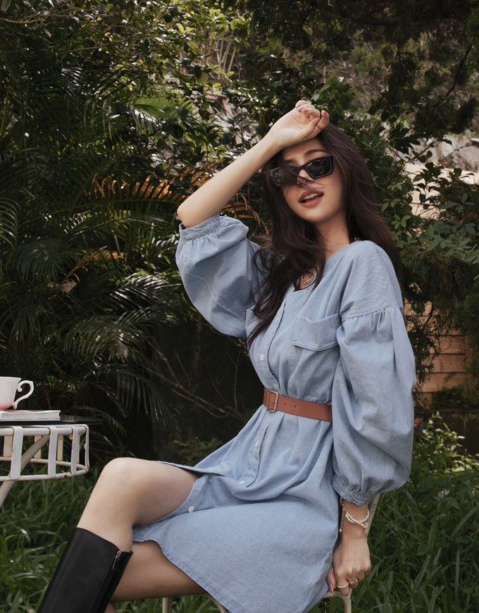 Voguish Buttoned Puffy Denim Jeans Mini Dress(With belt)
